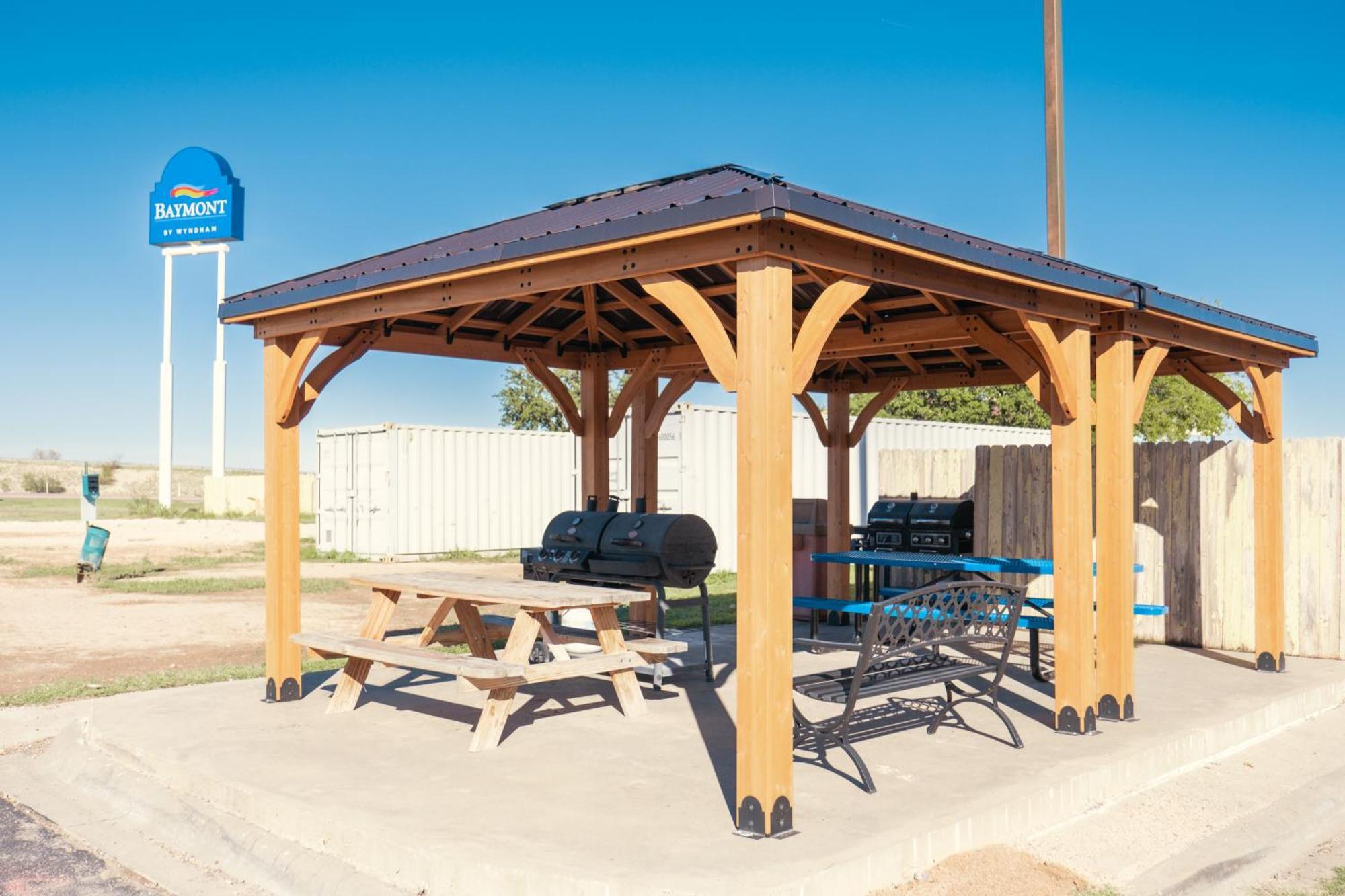 Baymont By Wyndham Fort Stockton Exterior photo
